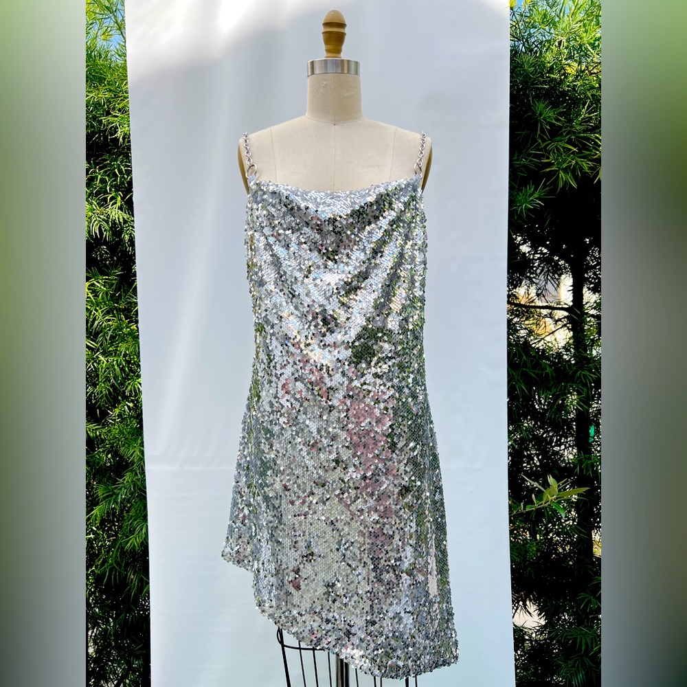 Sandy Liang Silver Sequin Dress. Size 4, color silver